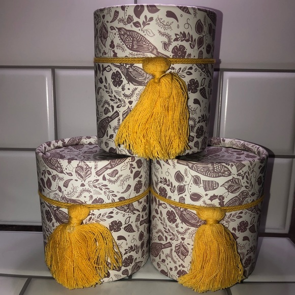 3 Jar Holiday Candle Set - Picture 2 of 5